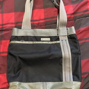 Columbia Purse Black/Grey